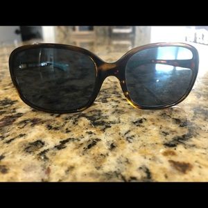 Costa Del Mar Women’s sunglasses- EUC 580P